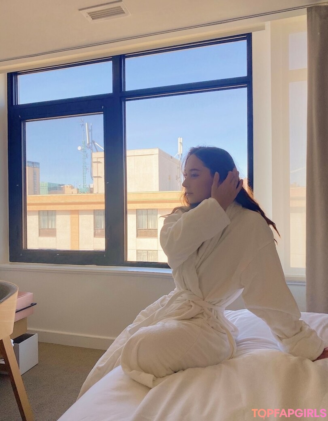 Foto desnuda filtrada de OnlyFans de Lilly Breton #37 Foto desnuda filtrada de OnlyFans de Lilly Breton #37