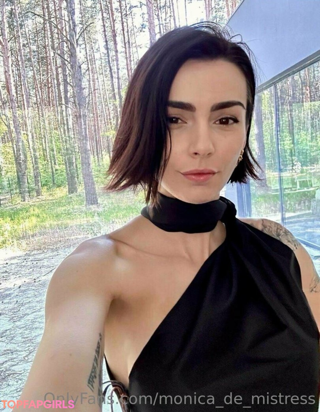 Foto desnuda filtrada de OnlyFans de Monicademistress #113 Foto desnuda filtrada de OnlyFans de Monicademistress #113