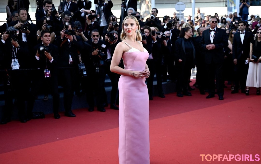 Foto desnuda filtrada de OnlyFans de Scarlett Johansson #1099