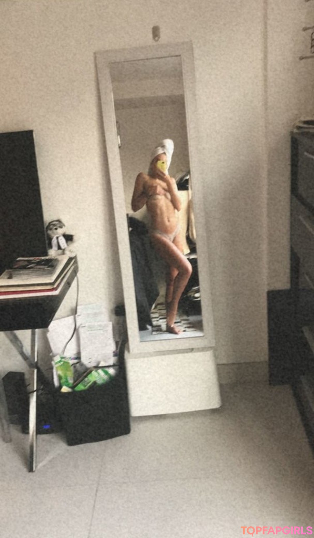 Foto desnuda filtrada de OnlyFans de Noah Cyrus #17 Foto desnuda filtrada de OnlyFans de Noah Cyrus #17