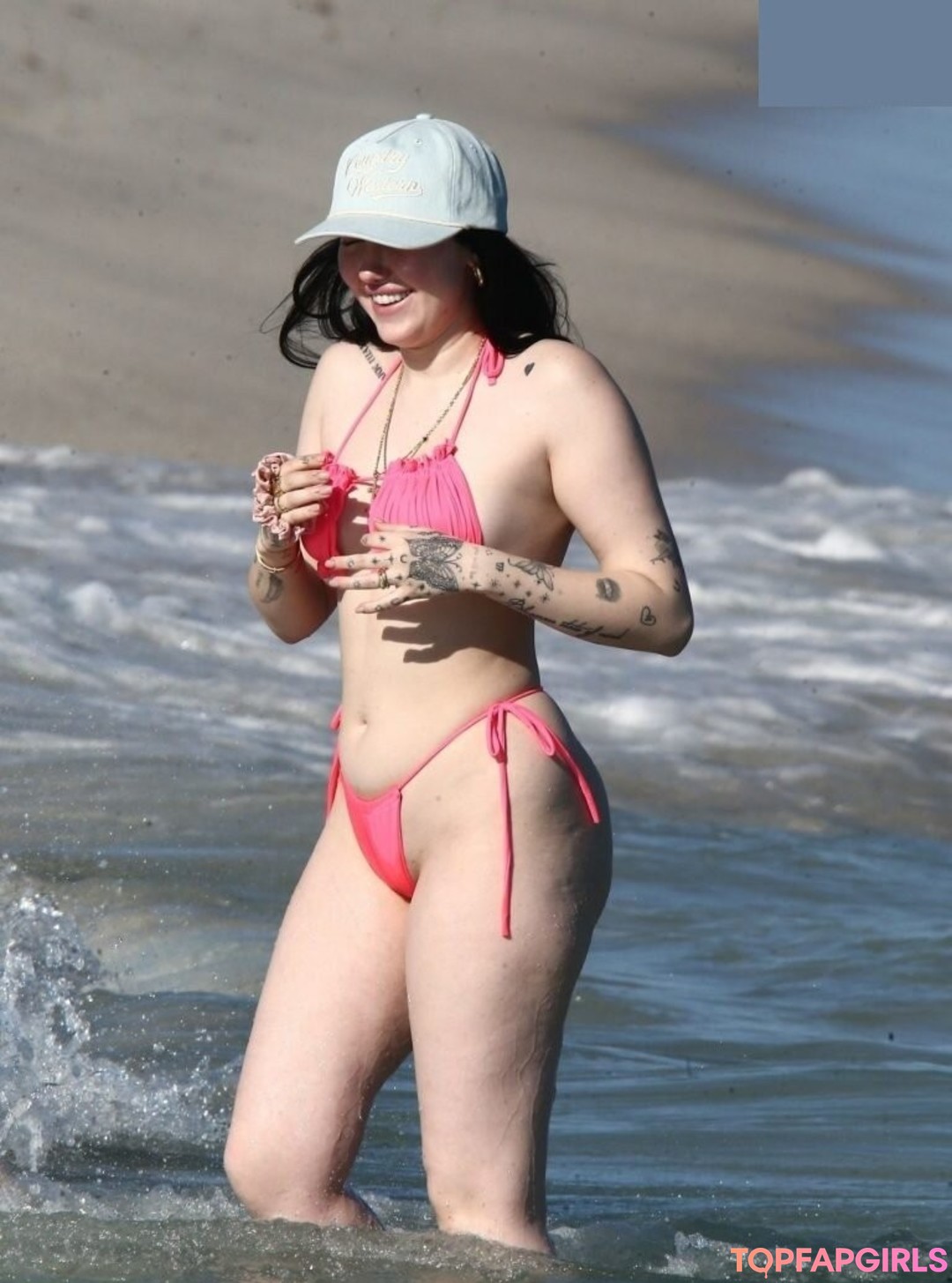 Foto desnuda filtrada de OnlyFans de Noah Cyrus #212 Foto desnuda filtrada de OnlyFans de Noah Cyrus #212