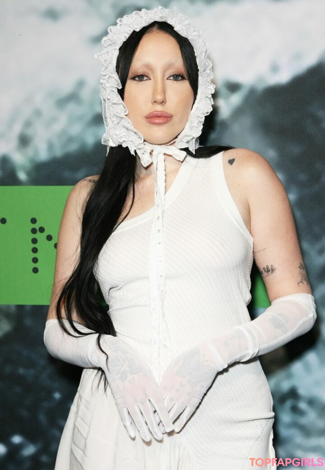 Foto desnuda filtrada de OnlyFans de Noah Cyrus #345 Foto desnuda filtrada de OnlyFans de Noah Cyrus #345