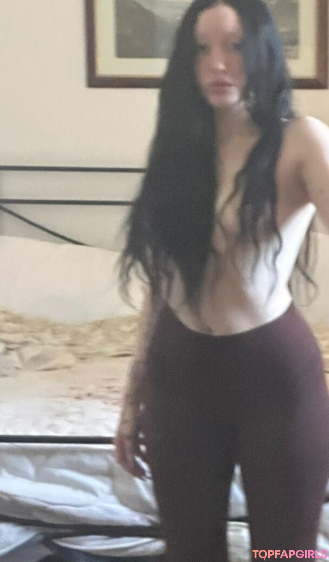 Foto desnuda filtrada de OnlyFans de Noah Cyrus #371 Foto desnuda filtrada de OnlyFans de Noah Cyrus #371