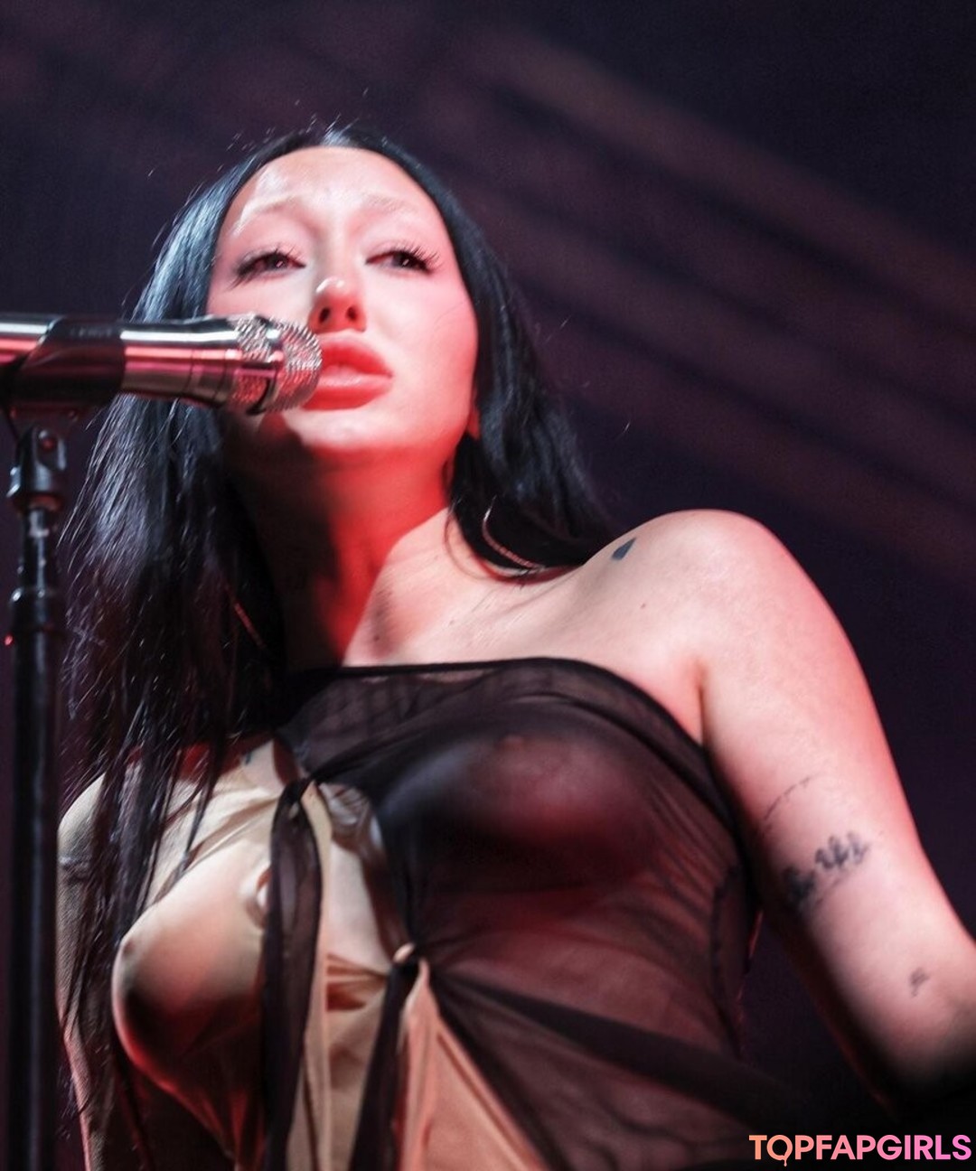 Foto desnuda filtrada de OnlyFans de Noah Cyrus #415 Foto desnuda filtrada de OnlyFans de Noah Cyrus #415