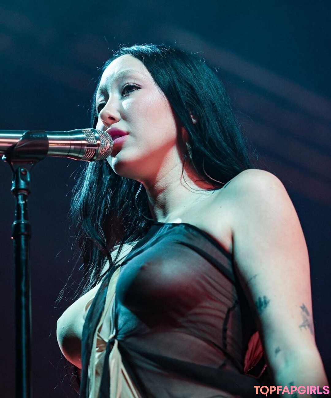 Foto desnuda filtrada de OnlyFans de Noah Cyrus #417 Foto desnuda filtrada de OnlyFans de Noah Cyrus #417