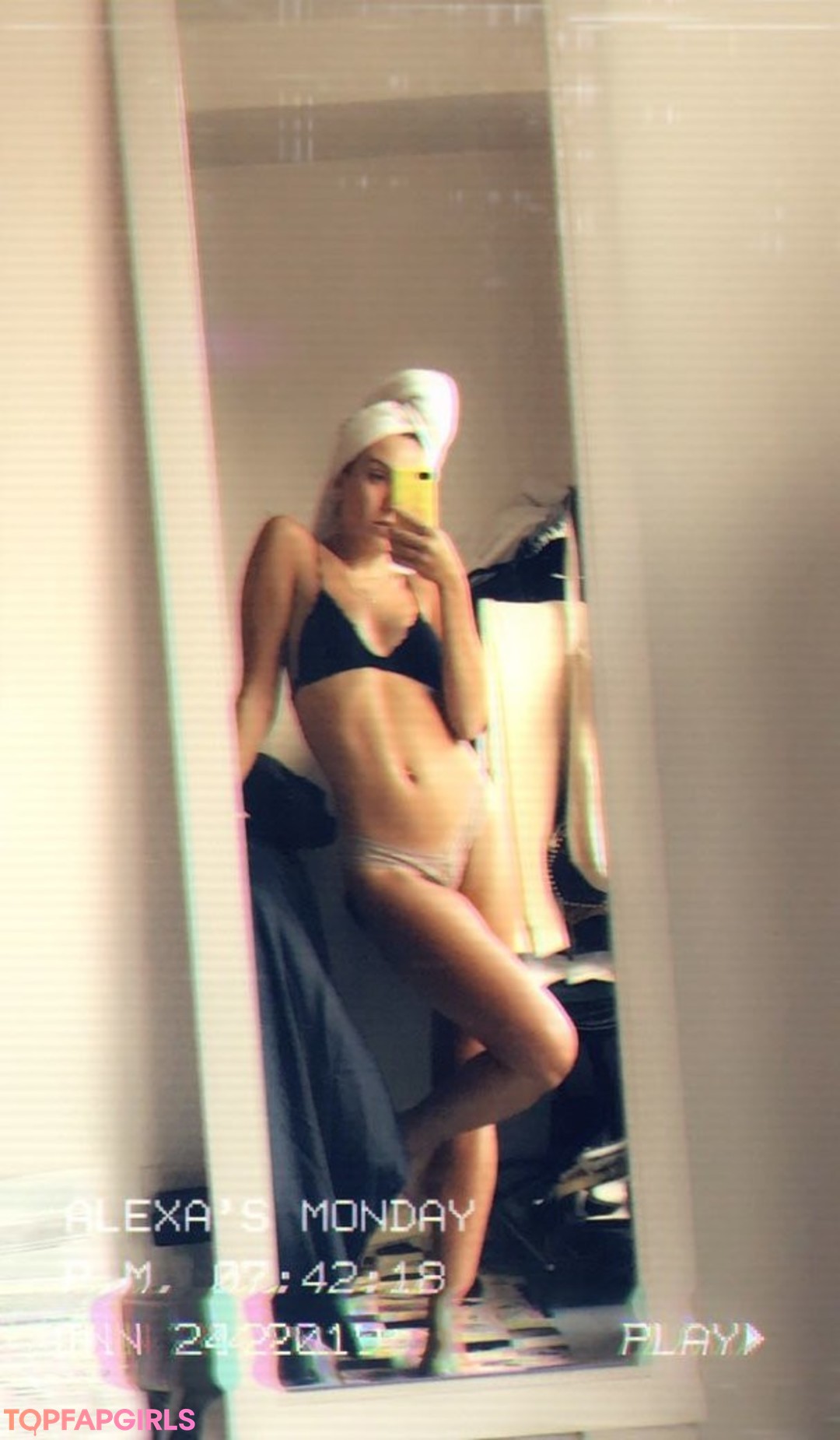 Foto desnuda filtrada de OnlyFans de Noah Cyrus #8 Foto desnuda filtrada de OnlyFans de Noah Cyrus #8