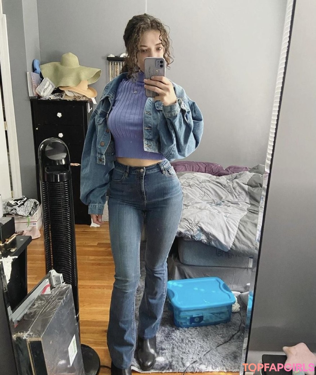 Foto desnuda filtrada de OnlyFans de Brittany Venti #433 Foto desnuda filtrada de OnlyFans de Brittany Venti #433