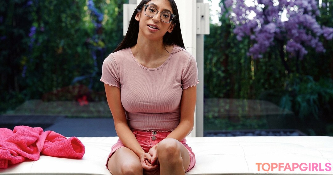 Foto desnuda filtrada de OnlyFans de Sona Bella #17 Foto desnuda filtrada de OnlyFans de Sona Bella #17