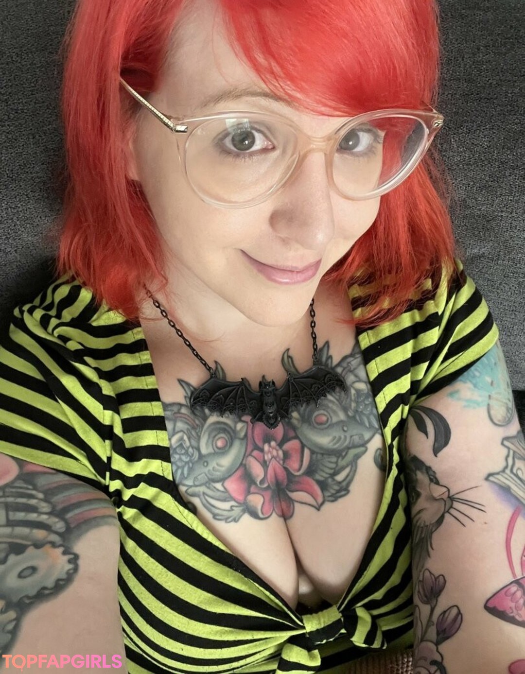 Foto desnuda filtrada de OnlyFans de Pushinguproses #28 Foto desnuda filtrada de OnlyFans de Pushinguproses #28