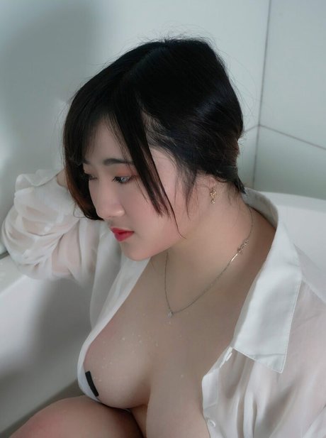 Foto desnuda filtrada de OnlyFans de Ai Melody27