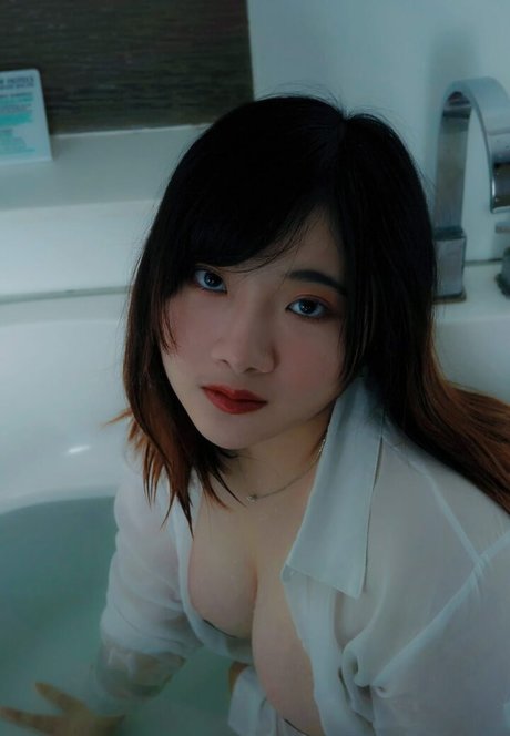 Foto desnuda filtrada de OnlyFans de Ai Melody27