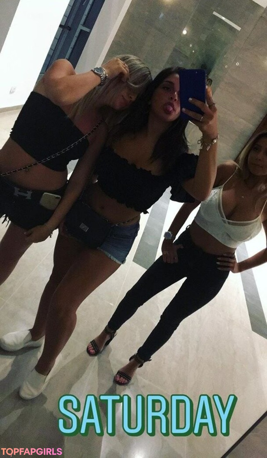 Foto desnuda filtrada de OnlyFans de Coral Sharon #1061 Foto desnuda filtrada de OnlyFans de Coral Sharon #1061