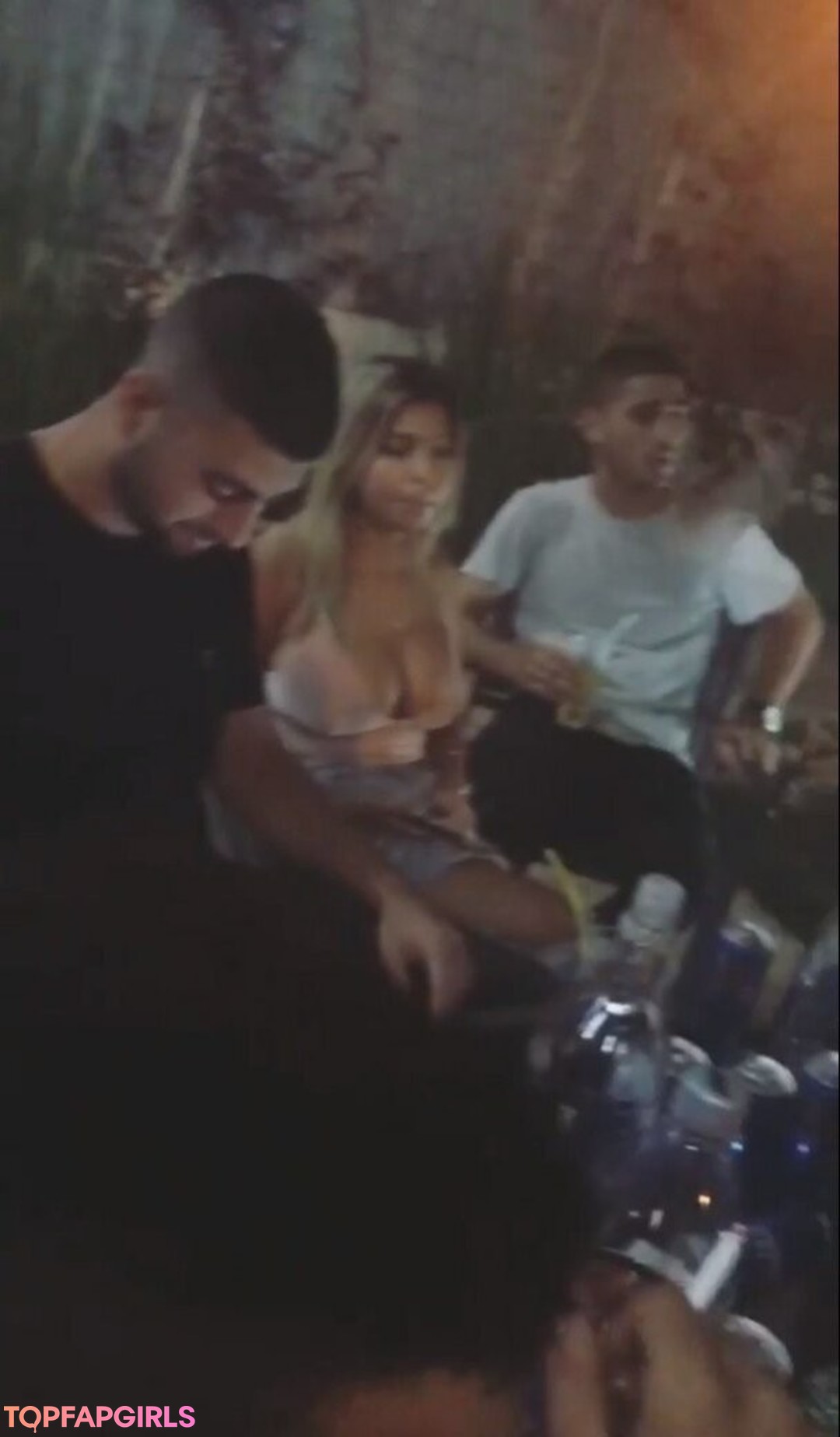 Foto desnuda filtrada de OnlyFans de Coral Sharon #1181 Foto desnuda filtrada de OnlyFans de Coral Sharon #1181