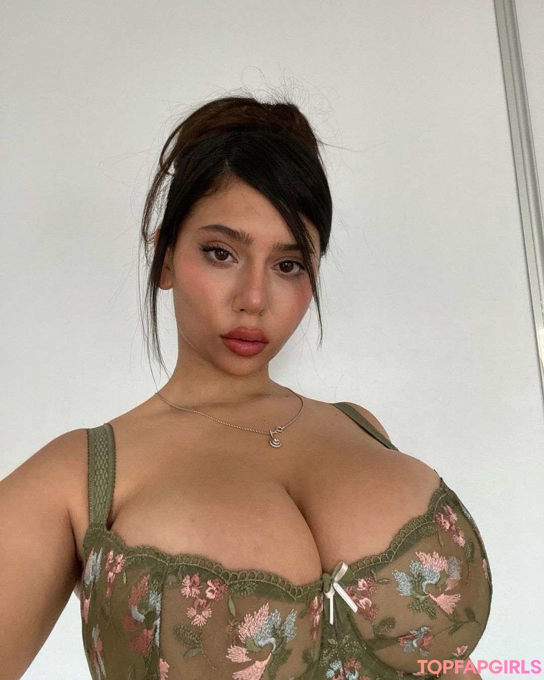 Foto desnuda filtrada de OnlyFans de Coral Sharon #1849 Foto desnuda filtrada de OnlyFans de Coral Sharon #1849