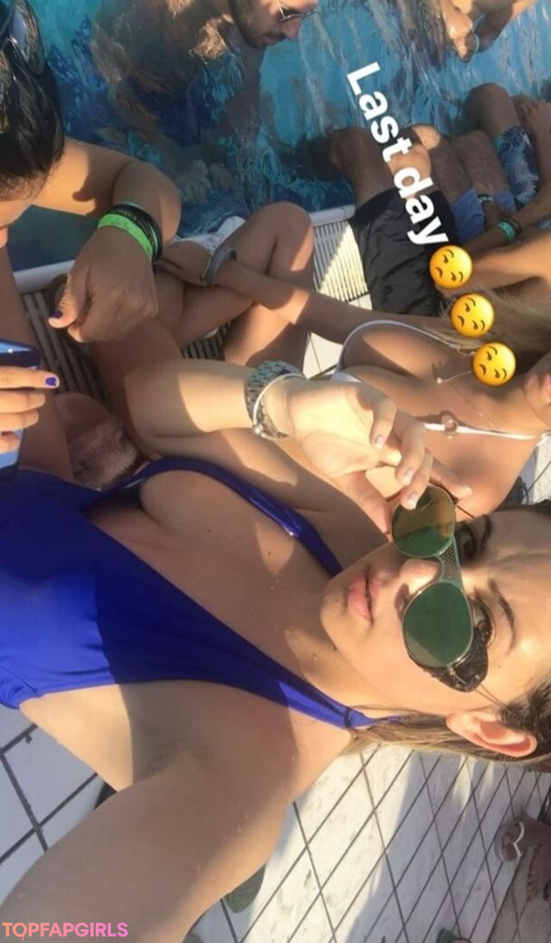 Foto desnuda filtrada de OnlyFans de Coral Sharon #821 Foto desnuda filtrada de OnlyFans de Coral Sharon #821