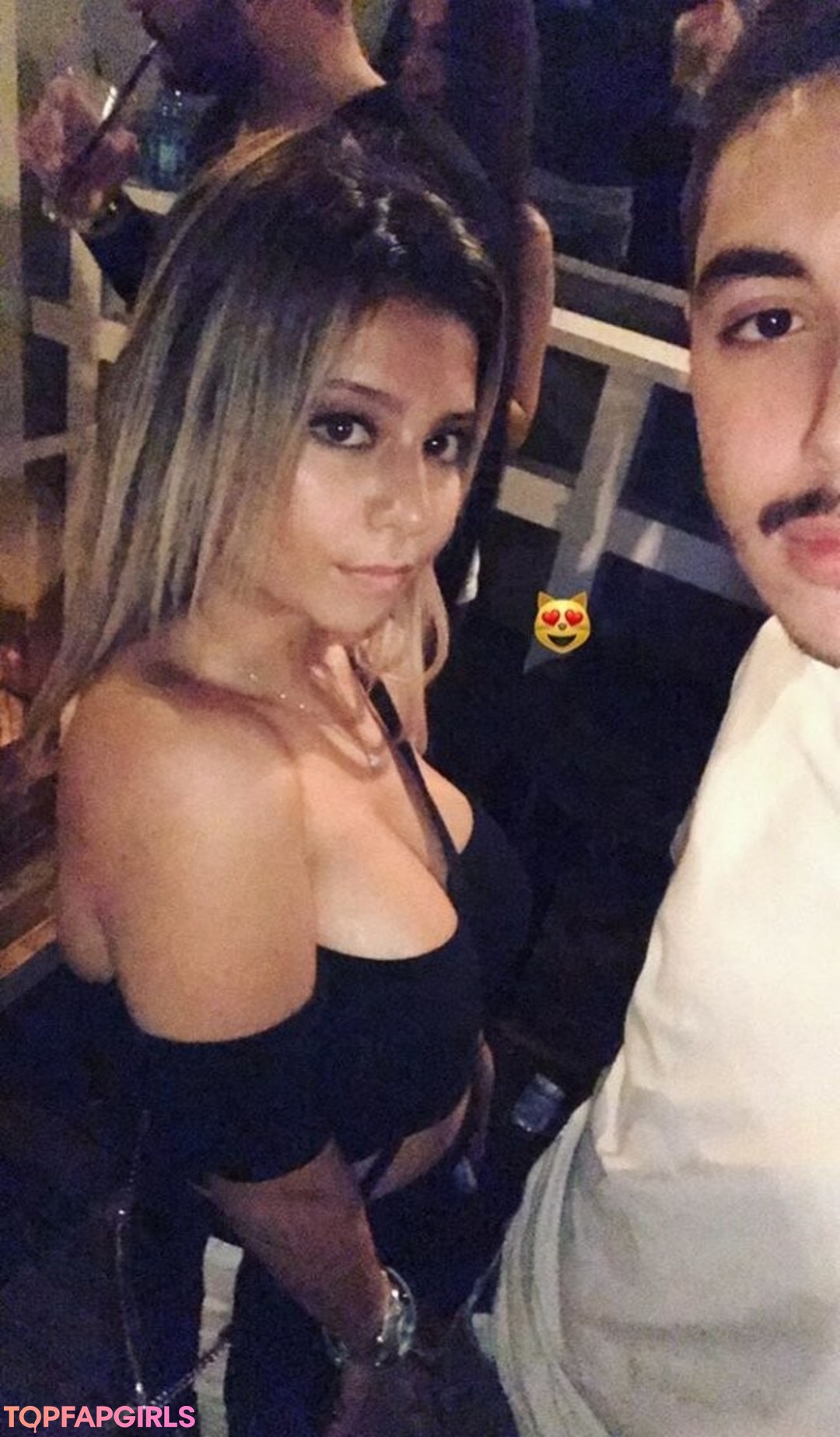 Foto desnuda filtrada de OnlyFans de Coral Sharon #893 Foto desnuda filtrada de OnlyFans de Coral Sharon #893