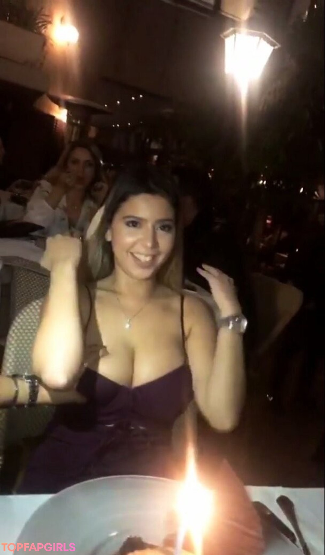 Foto desnuda filtrada de OnlyFans de Coral Sharon #898 Foto desnuda filtrada de OnlyFans de Coral Sharon #898