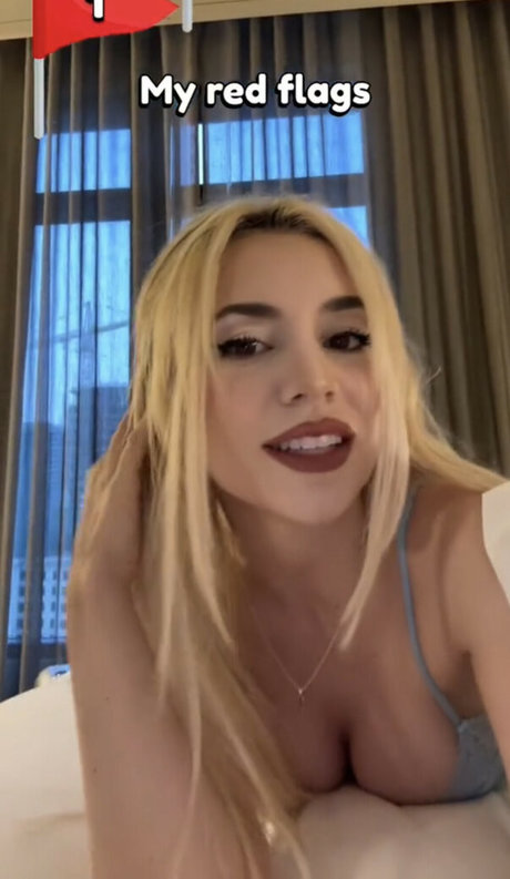 Ava Max