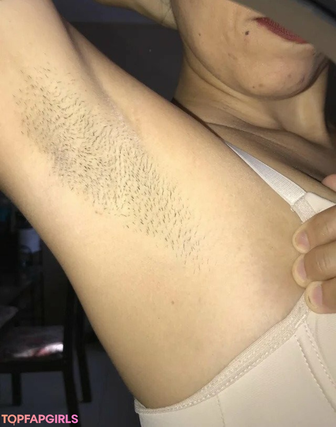 Foto desnuda filtrada de OnlyFans de Armpit Fetish #431 Foto desnuda filtrada de OnlyFans de Armpit Fetish #431
