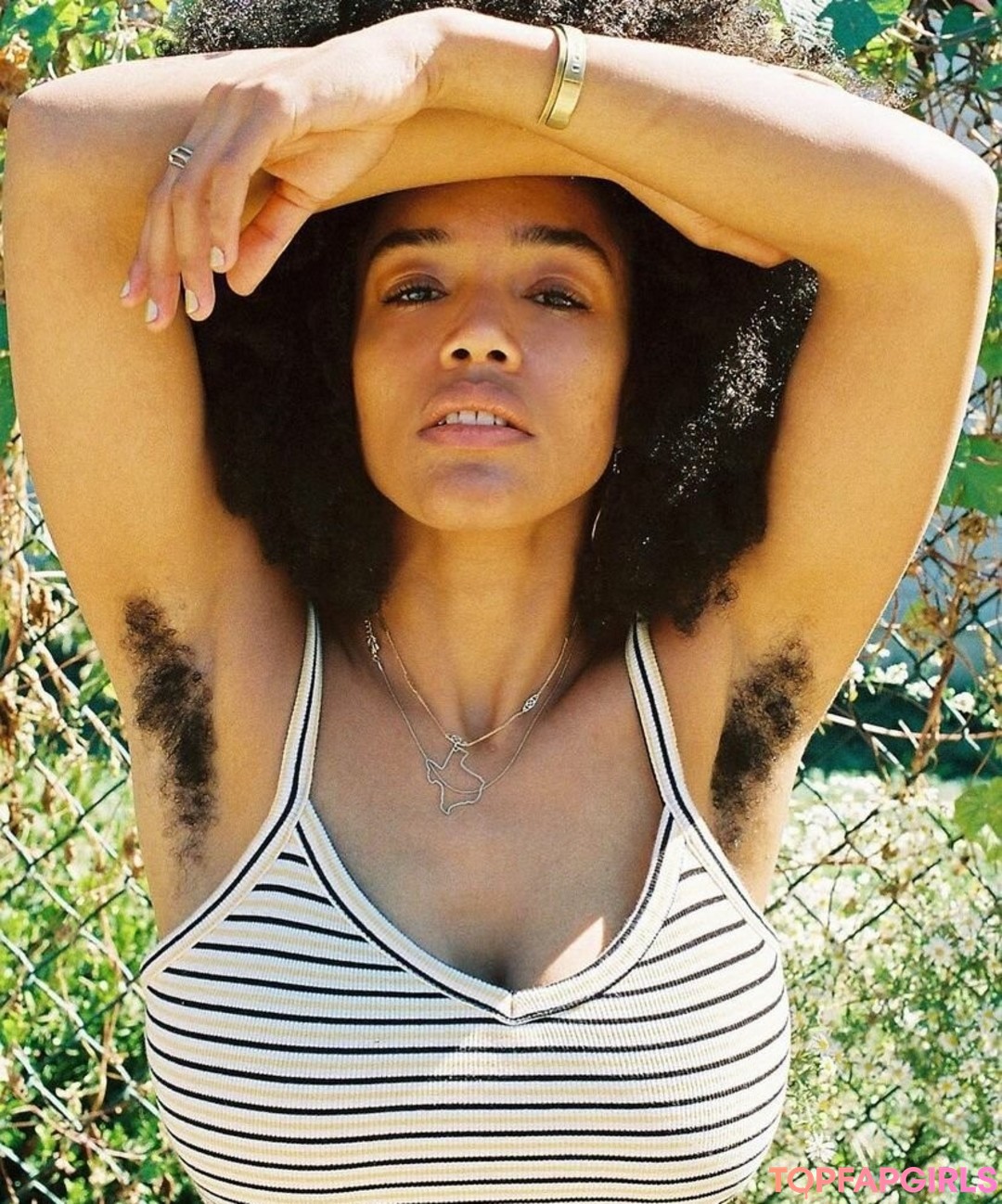 Foto desnuda filtrada de OnlyFans de Armpit Fetish #726 Foto desnuda filtrada de OnlyFans de Armpit Fetish #726