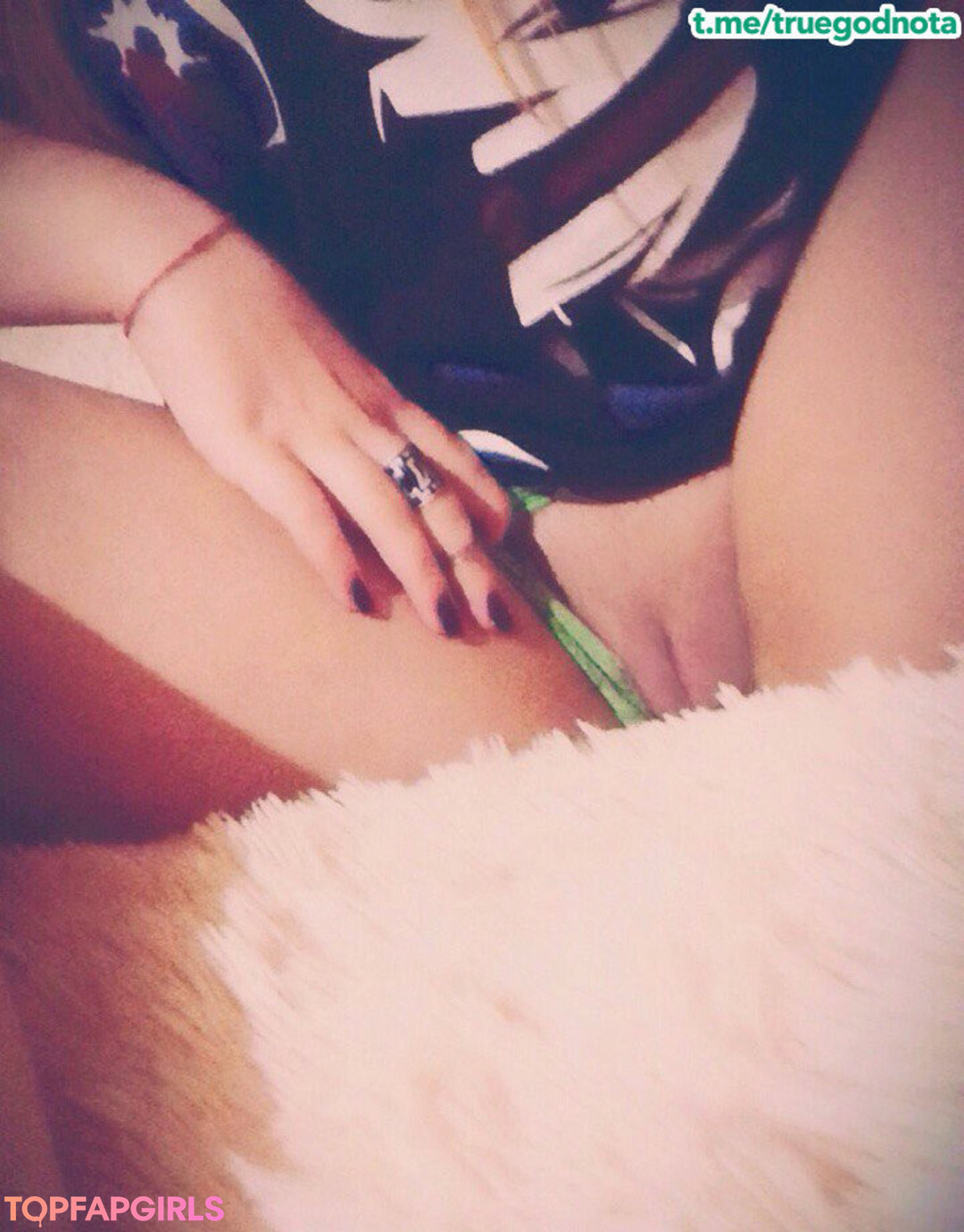 Foto desnuda filtrada de OnlyFans de Nikachi Kotova #52 Foto desnuda filtrada de OnlyFans de Nikachi Kotova #52