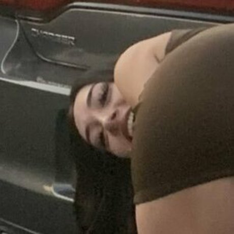Foto desnuda filtrada de OnlyFans de Lillmaamii2
