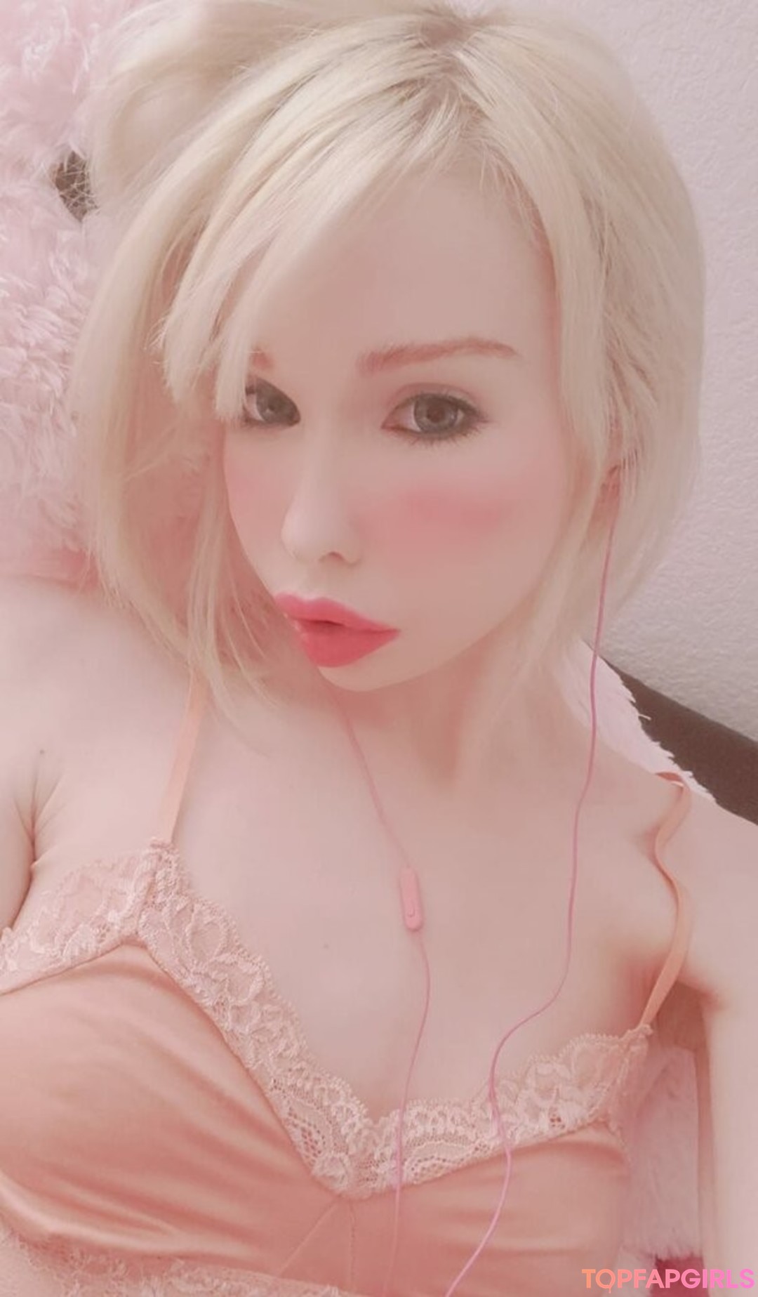 Foto desnuda filtrada de OnlyFans de Sarina Valentina #34 Foto desnuda filtrada de OnlyFans de Sarina Valentina #34