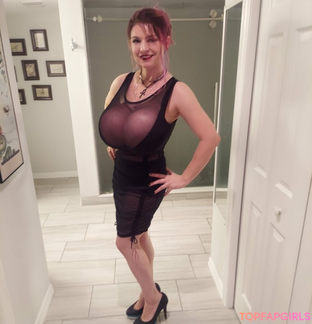 Foto desnuda filtrada de OnlyFans de Chimeracostumes #83 Foto desnuda filtrada de OnlyFans de Chimeracostumes #83