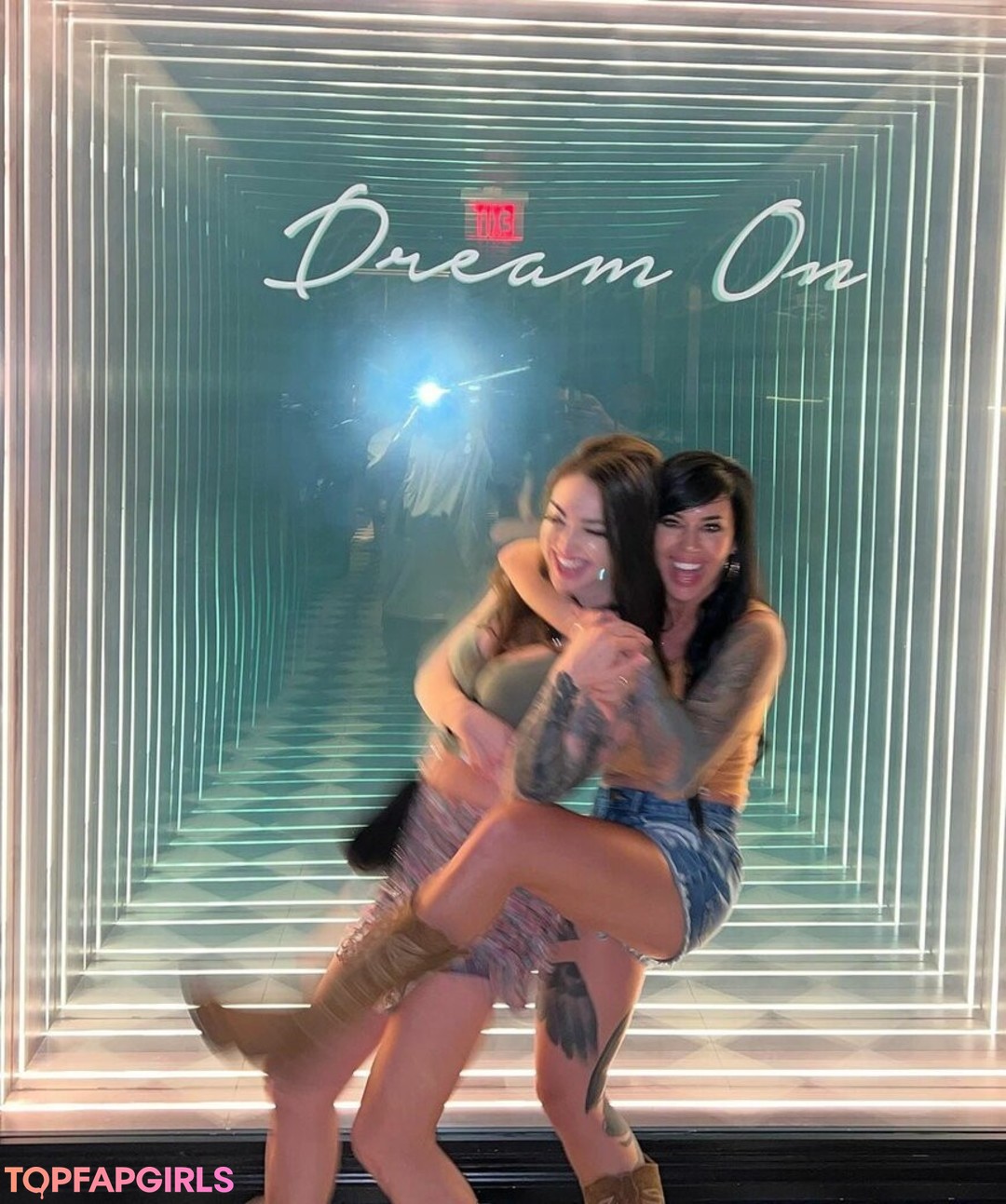 Foto desnuda filtrada de OnlyFans de Heatherlynnoh #146 Foto desnuda filtrada de OnlyFans de Heatherlynnoh #146