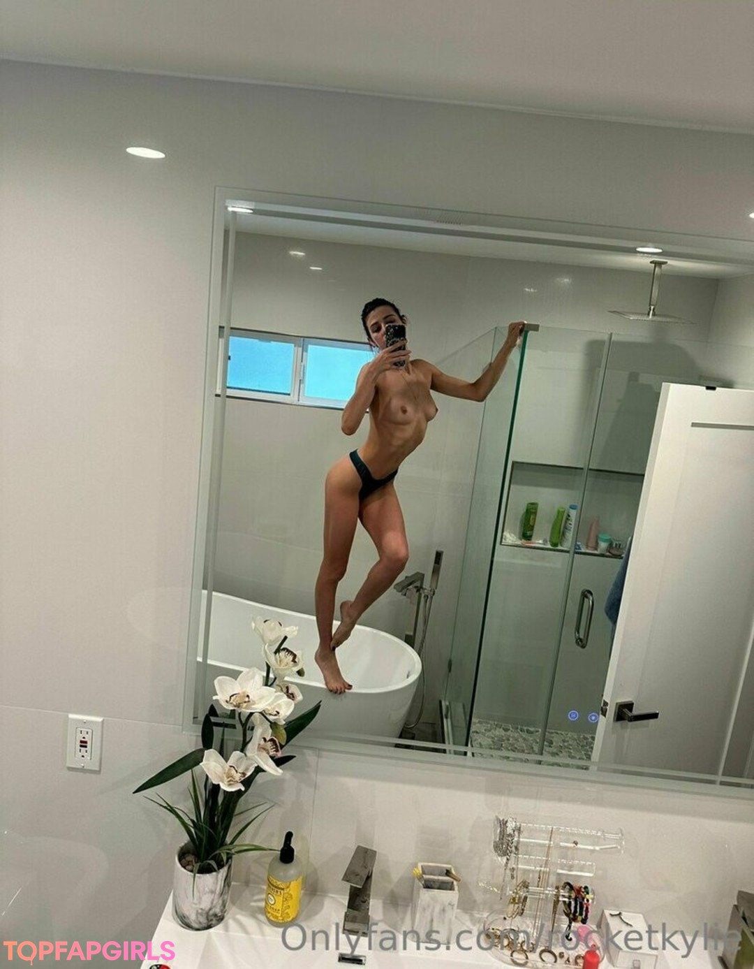 Foto desnuda filtrada de OnlyFans de Kylie Rocket #217 Foto desnuda filtrada de OnlyFans de Kylie Rocket #217