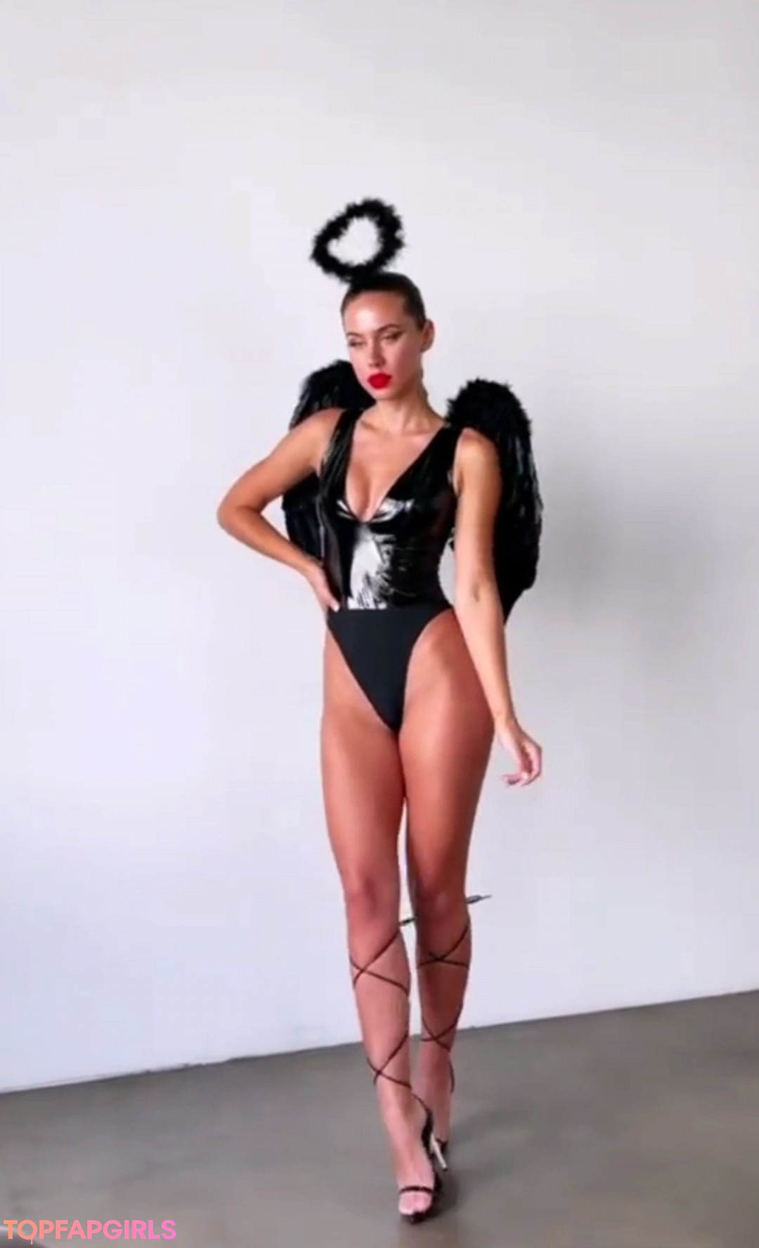 Foto desnuda filtrada de OnlyFans de Brit Manuela #1696