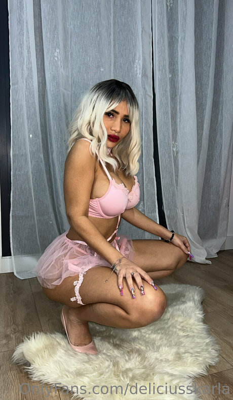 Foto desnuda filtrada de OnlyFans de Deliciusstinnykate