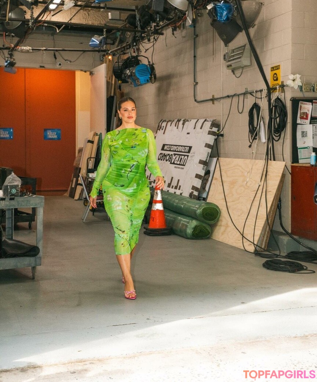 Foto desnuda filtrada de OnlyFans de Ashley Graham #565 Foto desnuda filtrada de OnlyFans de Ashley Graham #565