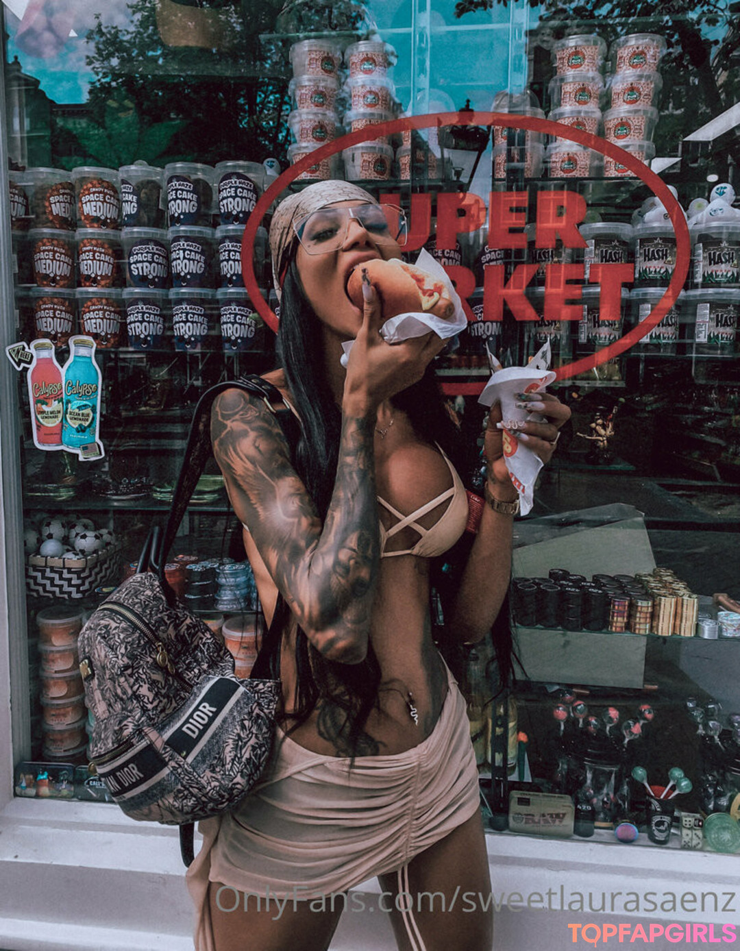 Foto desnuda filtrada de OnlyFans de Sweetlaurasaenz #21 Foto desnuda filtrada de OnlyFans de Sweetlaurasaenz #21