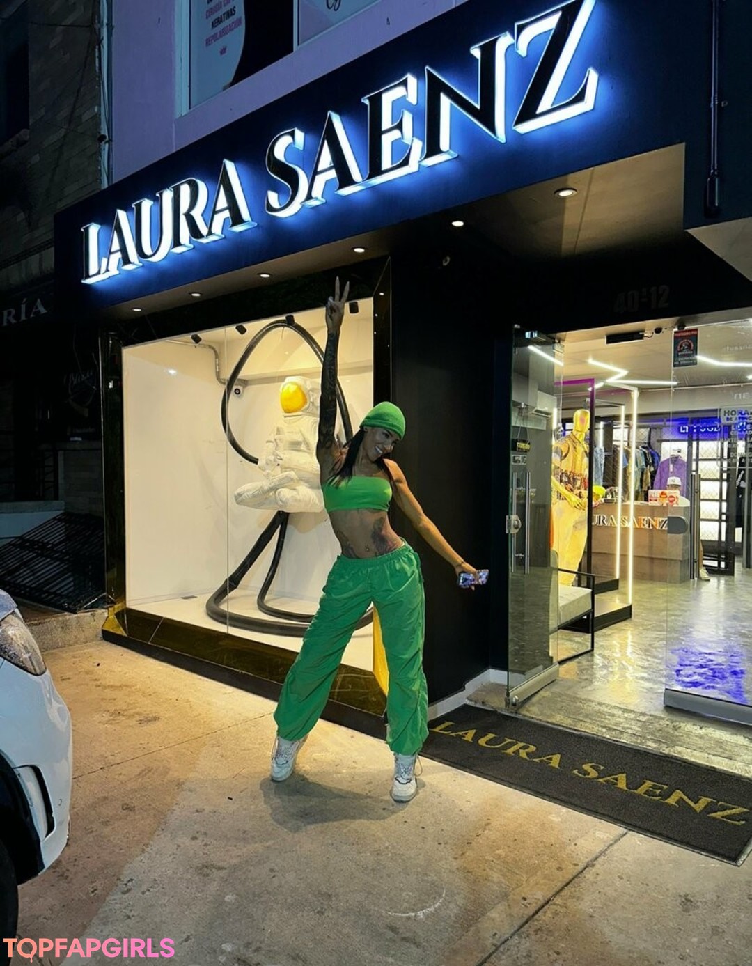 Foto desnuda filtrada de OnlyFans de Sweetlaurasaenz #67 Foto desnuda filtrada de OnlyFans de Sweetlaurasaenz #67