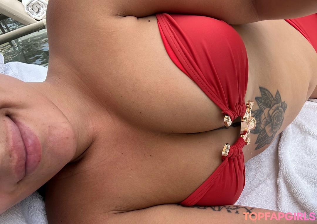 Foto desnuda filtrada de OnlyFans de Kyliestepsister #67 Foto desnuda filtrada de OnlyFans de Kyliestepsister #67