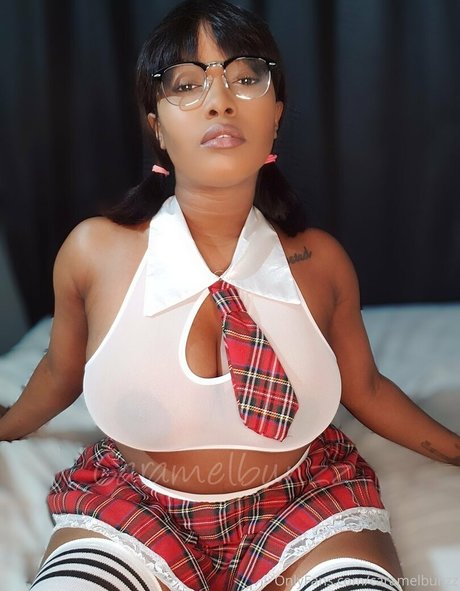 Foto desnuda filtrada de OnlyFans de Ilovecaramel