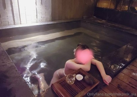 Milkpinksia