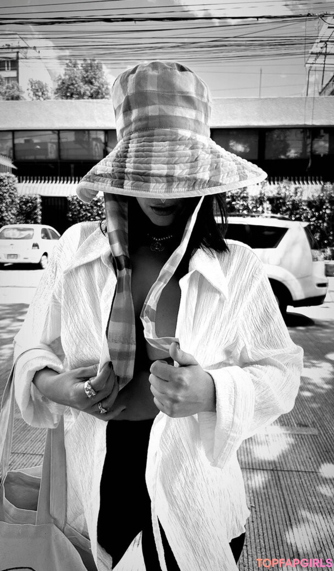 Foto desnuda filtrada de OnlyFans de Lasirena69 #610 Foto desnuda filtrada de OnlyFans de Lasirena69 #610