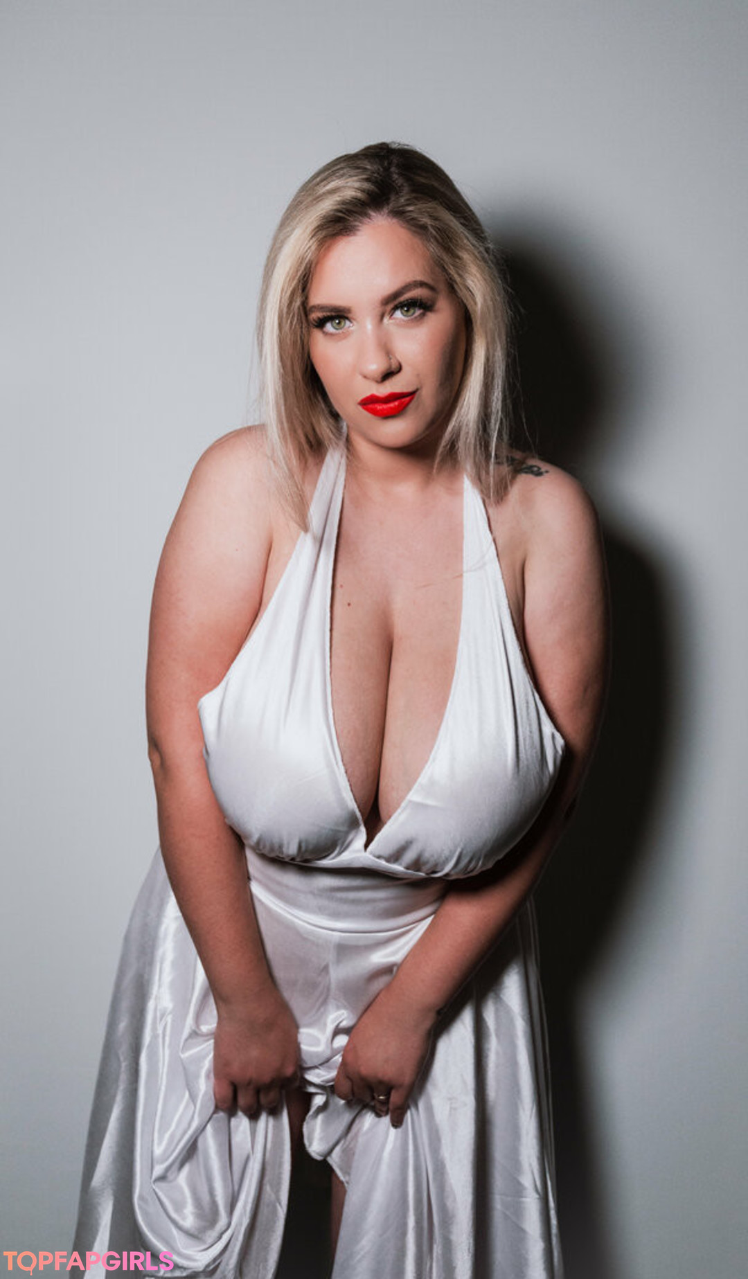 Foto desnuda filtrada de OnlyFans de Nina Phoenix #294 Foto desnuda filtrada de OnlyFans de Nina Phoenix #294