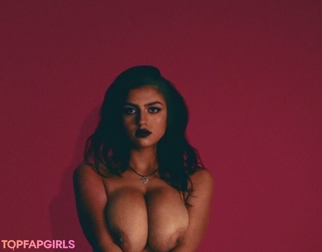 Foto desnuda filtrada de OnlyFans de Mays Benatti #15 Foto desnuda filtrada de OnlyFans de Mays Benatti #15