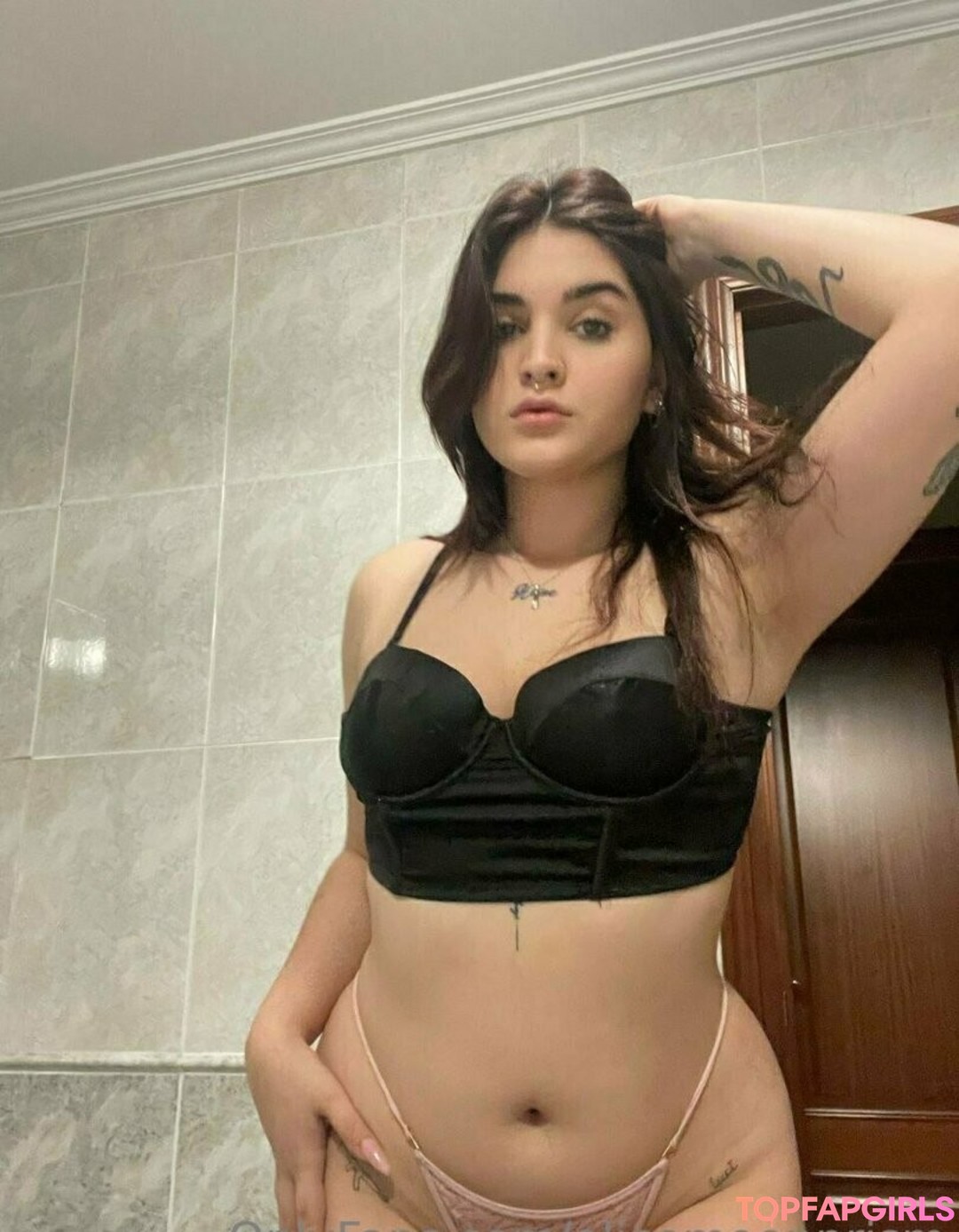 Foto desnuda filtrada de OnlyFans de Alicemoonprism #56 Foto desnuda filtrada de OnlyFans de Alicemoonprism #56