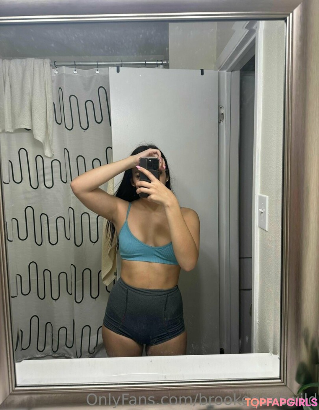 Foto desnuda filtrada de OnlyFans de Brookegoeswild #160 Foto desnuda filtrada de OnlyFans de Brookegoeswild #160