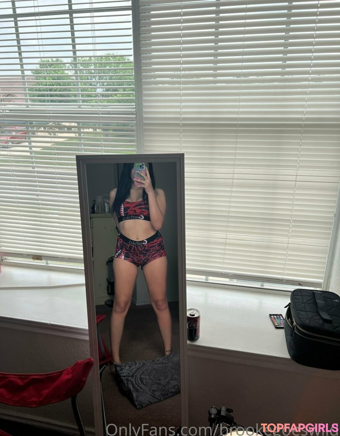 Foto desnuda filtrada de OnlyFans de Brookegoeswild #28 Foto desnuda filtrada de OnlyFans de Brookegoeswild #28