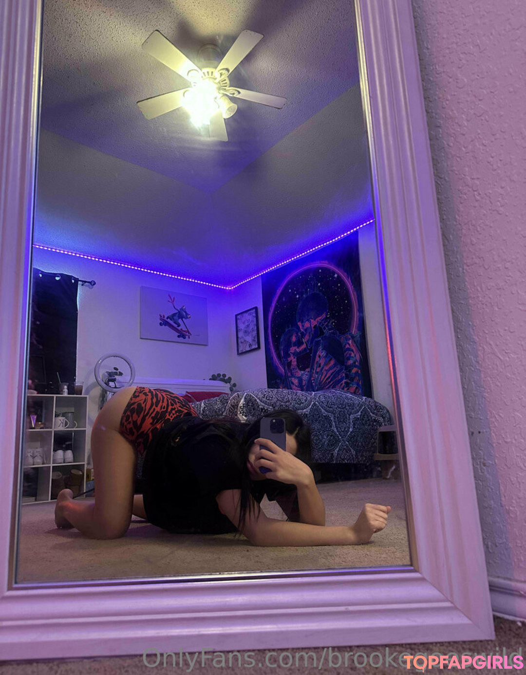 Foto desnuda filtrada de OnlyFans de Brookegoeswild #84 Foto desnuda filtrada de OnlyFans de Brookegoeswild #84