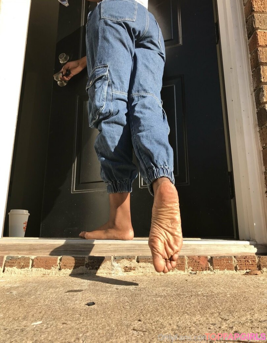 Foto desnuda filtrada de OnlyFans de Littleebonyfeet #7 Foto desnuda filtrada de OnlyFans de Littleebonyfeet #7