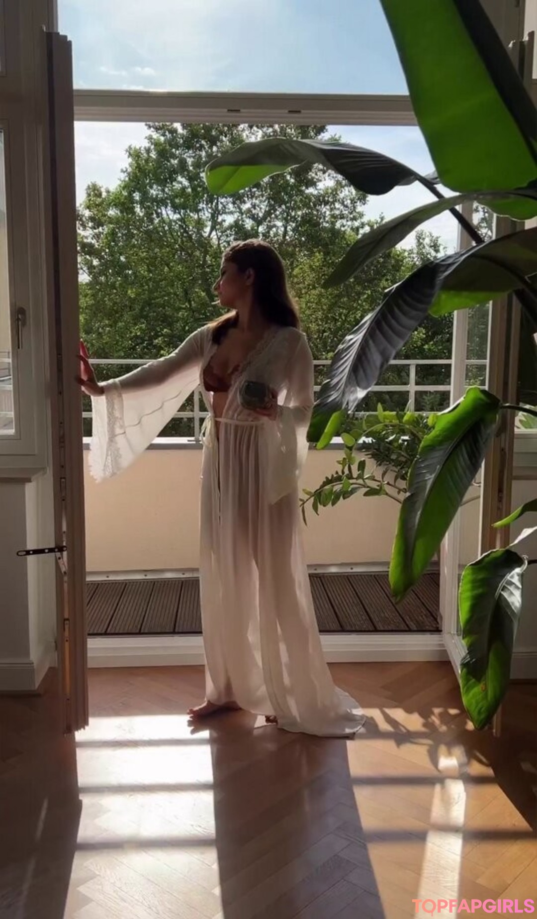 Foto desnuda filtrada de OnlyFans de Ischtar Isik #242 Foto desnuda filtrada de OnlyFans de Ischtar Isik #242