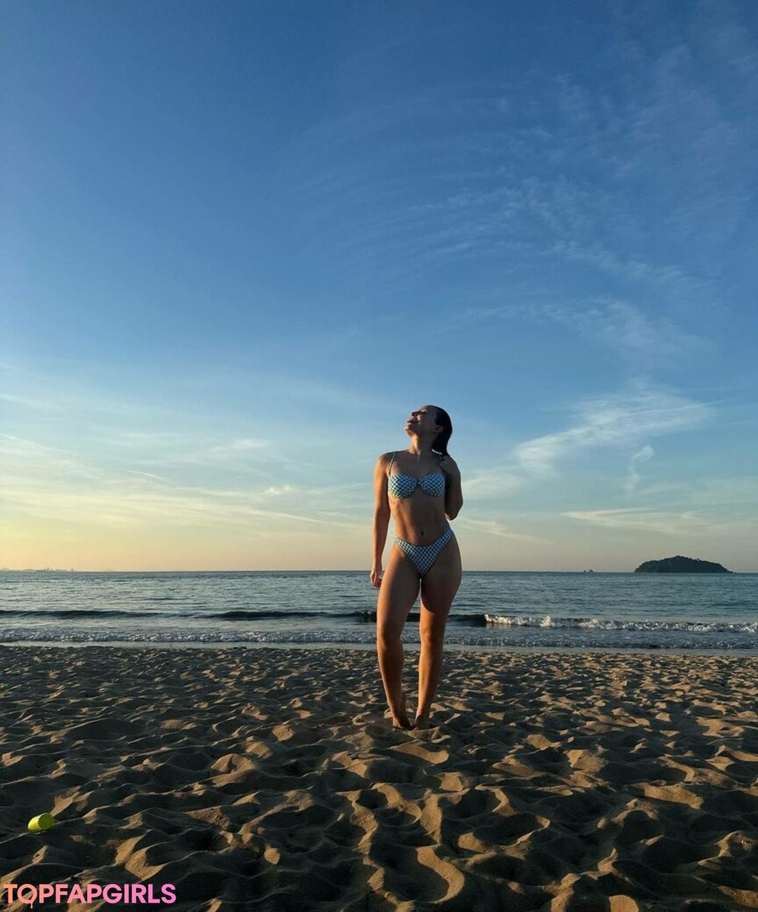 Foto desnuda filtrada de OnlyFans de Larissa Manoela #600 Foto desnuda filtrada de OnlyFans de Larissa Manoela #600