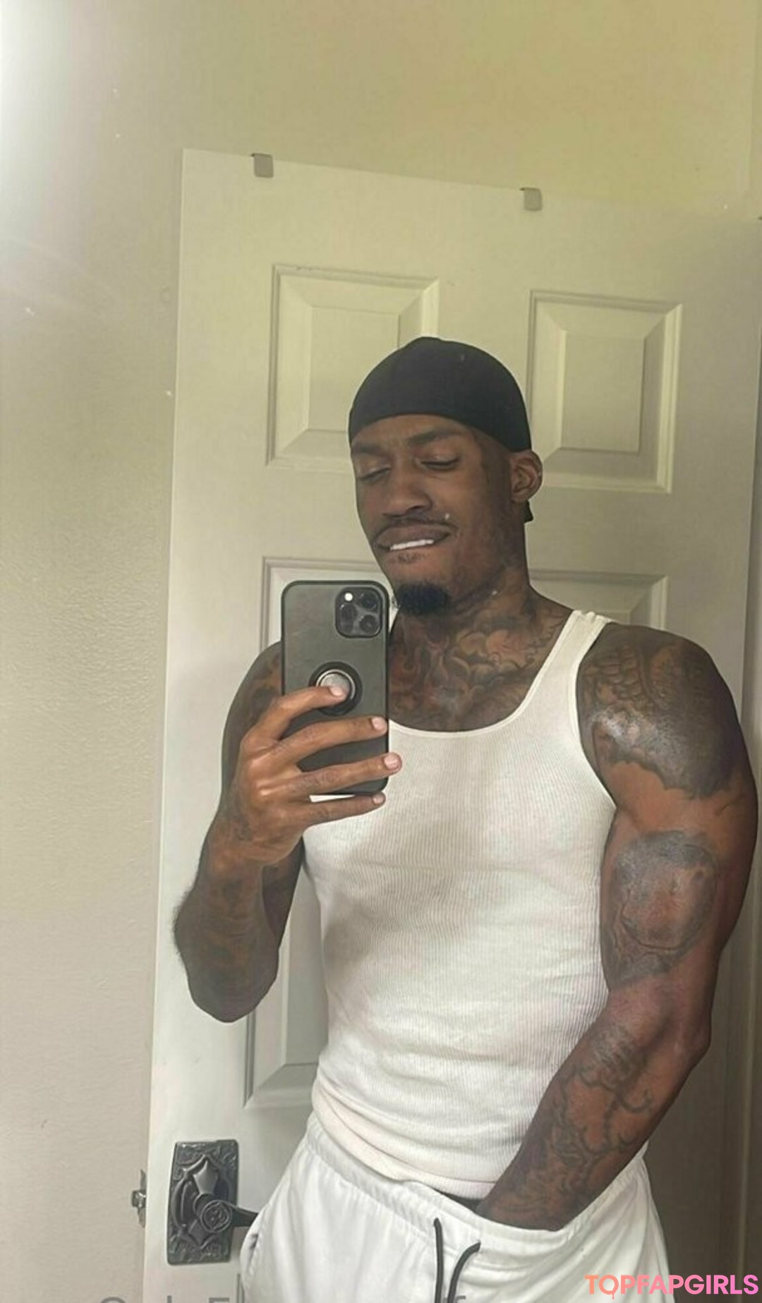 Foto desnuda filtrada de OnlyFans de Freepressure #151 Foto desnuda filtrada de OnlyFans de Freepressure #151