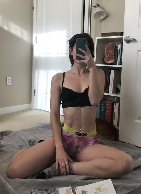 Foto desnuda filtrada de OnlyFans de Emmayearose